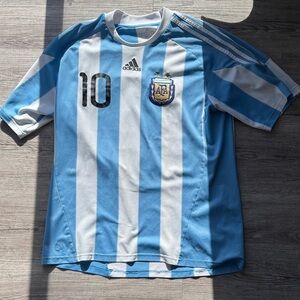 adidas men’s L #10 Messi Argentina Soccer Jersey